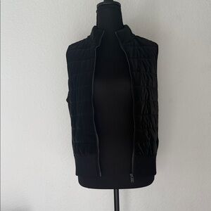 Athleta Black Quilted Women's Vest